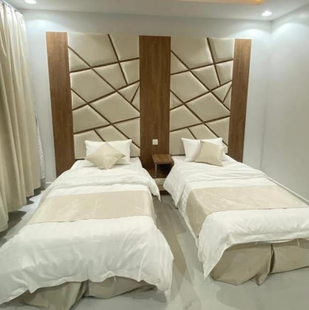 Rose Apartment *